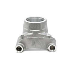 Левый держатель подшипника ступицы колеса Bobcat, 7016280