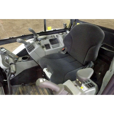 Тканинне сидіння з підвіскою Bobcat, 7282307