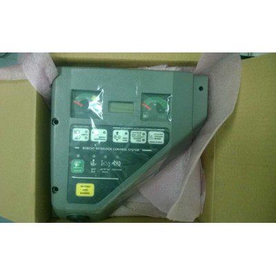 Панель приборов (левая) 6689754 Bobcat