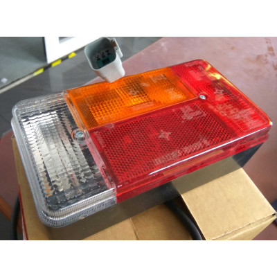 Фонарь задний 7225546 Bobcat