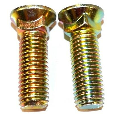 Болт 39C1032 BOBCAT