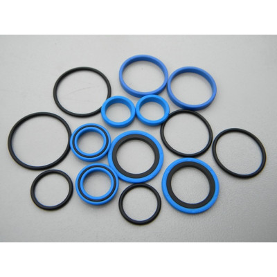 Комплект сальников гидроцилиндра замка рамы 66362.5 Bobcat