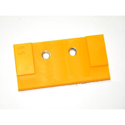 Пластина регулювальна 11mm 6922999 Bobcat