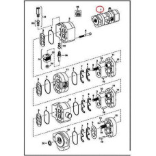 7010330 Насос шестеренный Bobcat