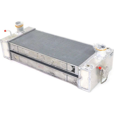 Водяной теплообменник радиатора для экскаваторов Bobcat, 7015421