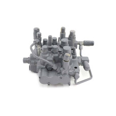 Сборочный клапан Bobcat, 7403475